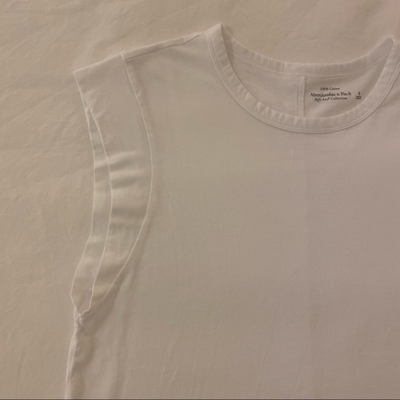 Abercrombie White Relaxed Cap Sleeve Tee - Picture 2 of 4